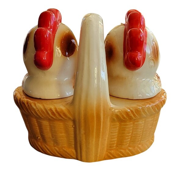 VTG Chickens in a Basket Salt & Pepper Shakers Kitschy Farmhouse Made in Japan - Picture 2 of 9